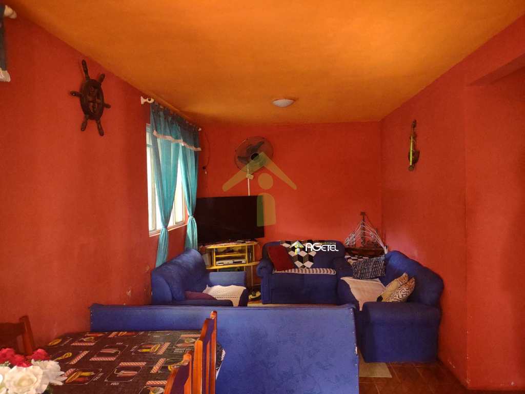 Chácara em Embu-Guaçu, no bairro Granjinha