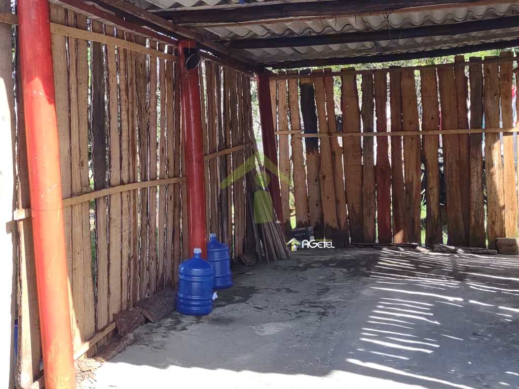 Chácara em Embu-Guaçu, no bairro Granjinha