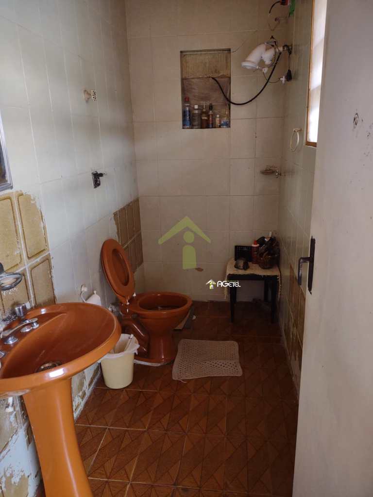 Chácara em Embu-Guaçu, no bairro Granjinha
