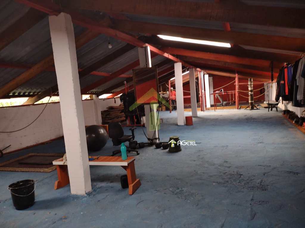 Chácara em Embu-Guaçu, no bairro Granjinha