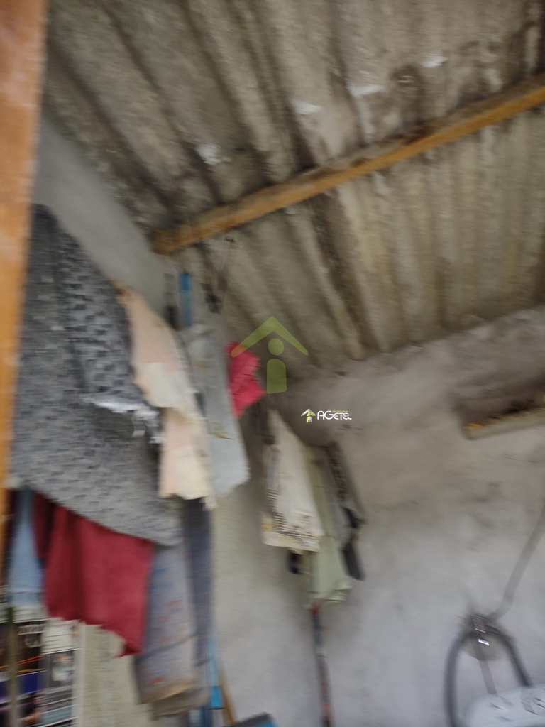 Chácara em Embu-Guaçu, no bairro Granjinha