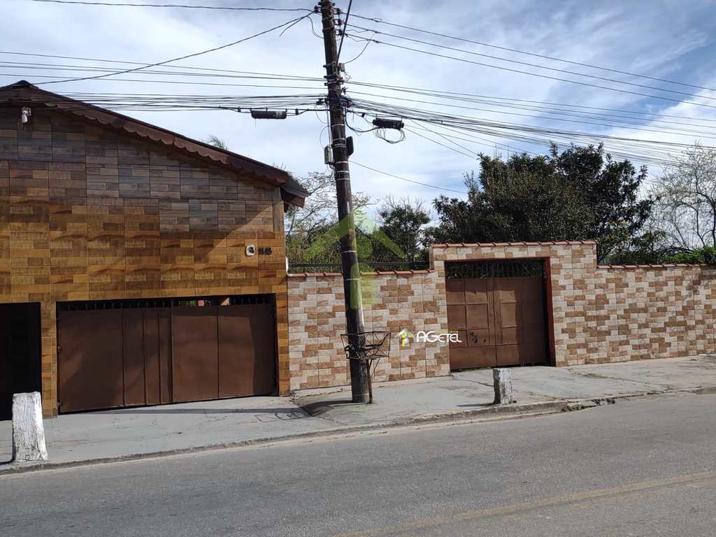 Chácara em Embu-Guaçu, no bairro Granjinha