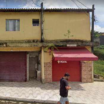 Casa em Embu-Guaçu, bairro Centro