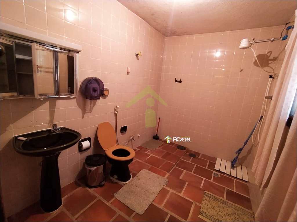 Sítio em Embu-Guaçu, no bairro Mina de Ouro