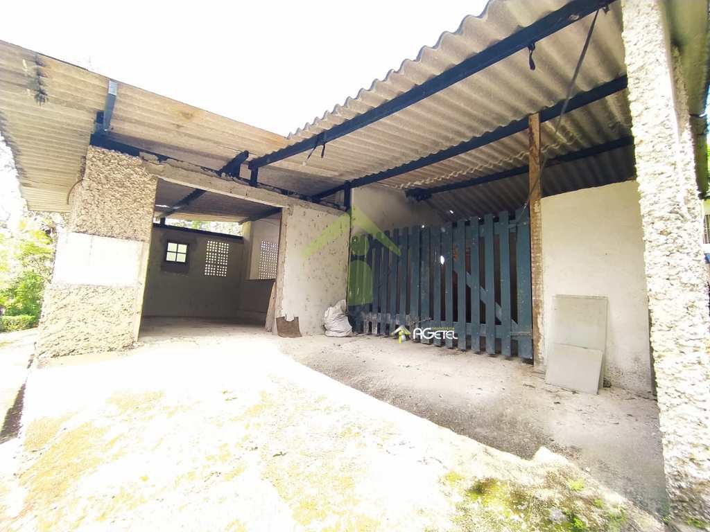Sítio em Embu-Guaçu, no bairro Mina de Ouro