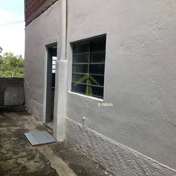 Casa em Embu-Guaçu, bairro Jardim Boa Vista