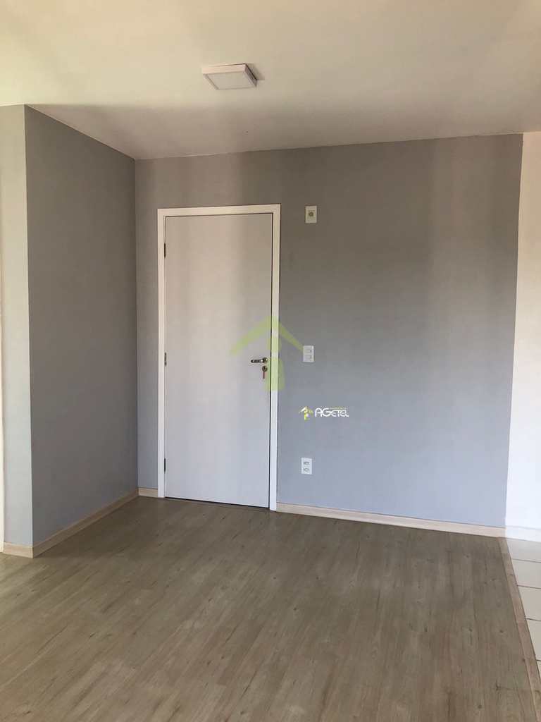 Apartamento em Embu-Guaçu, no bairro Cipó