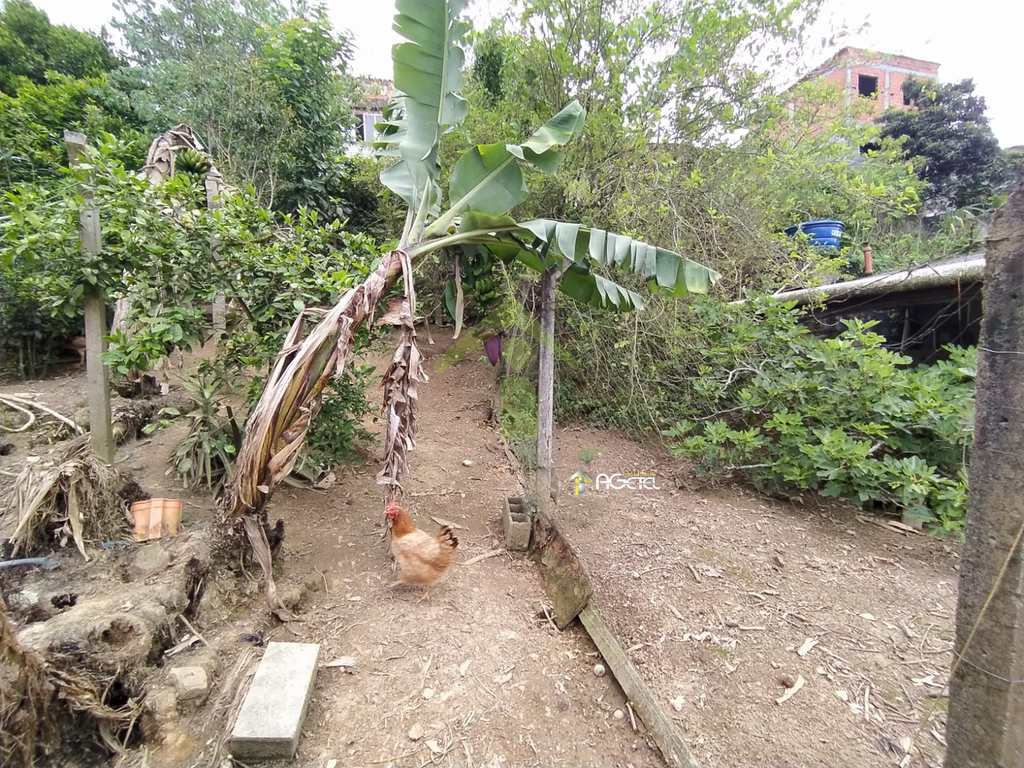 Terreno em Embu-Guaçu, no bairro Campestre