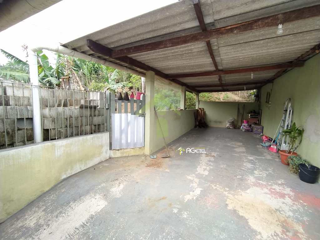 Terreno em Embu-Guaçu, no bairro Campestre