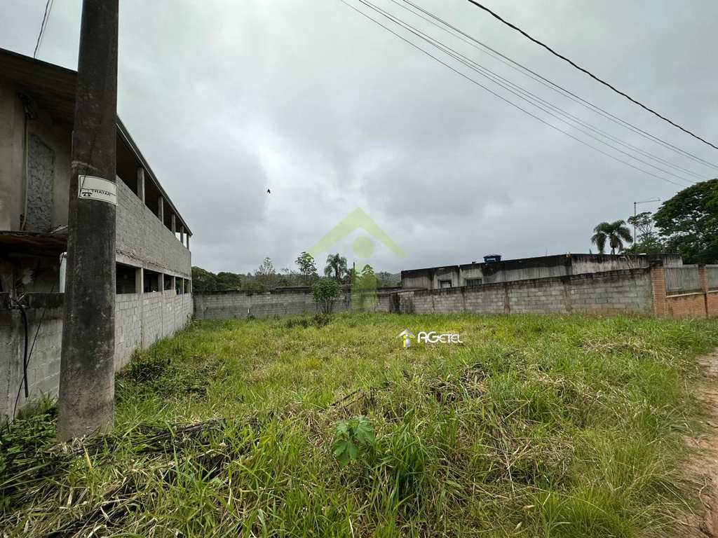 Terreno em Embu-Guaçu, no bairro Recanto das Vertentes
