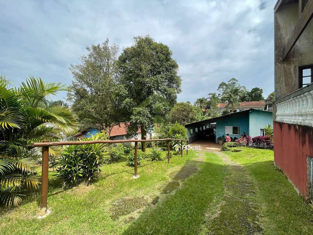 Chácara em Embu-Guaçu, no bairro Jardim Florida