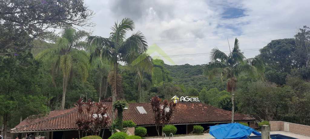 Sítio em Embu-Guaçu, no bairro Congonhal