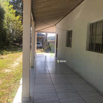 Chácara em Embu-Guaçu, bairro Veraneio Paulistinha