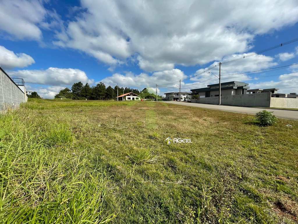 Terreno de Condomínio em Embu-Guaçu, no bairro Reserva da Fazenda