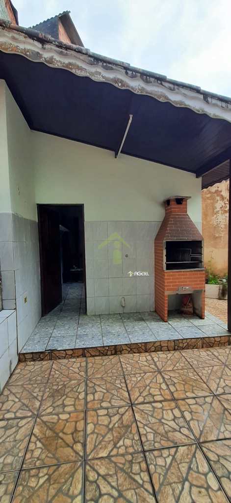 Sobrado em Embu-Guaçu, no bairro Cipó