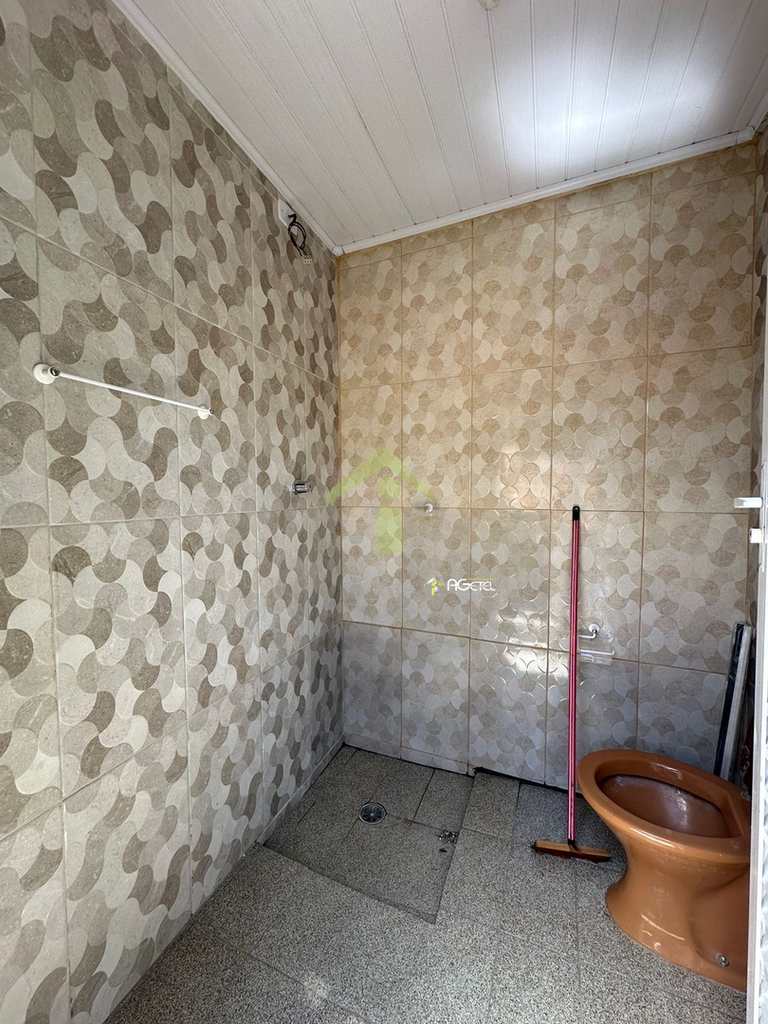 Chácara em Embu-Guaçu, no bairro Chácara Bonanza