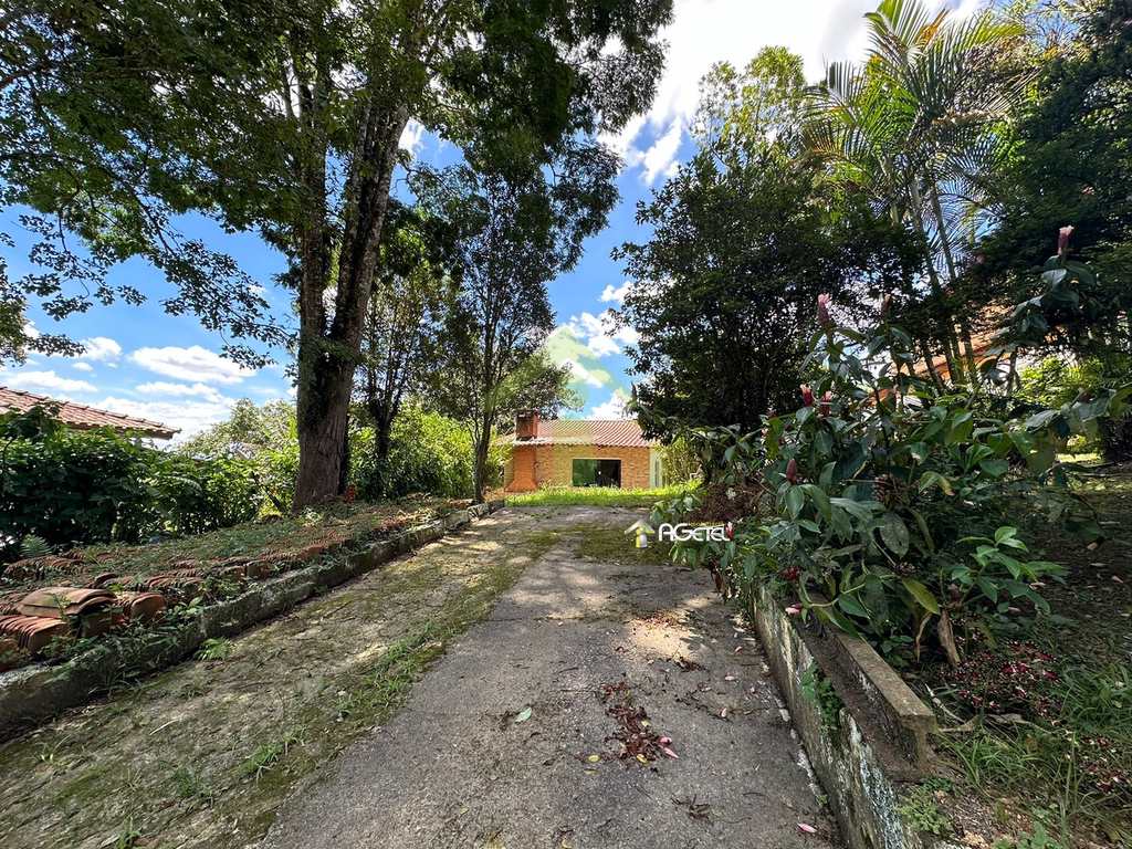 Chácara em Embu-Guaçu, no bairro Chácara Bonanza
