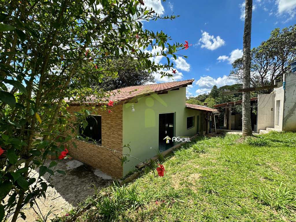 Chácara em Embu-Guaçu, no bairro Chácara Bonanza