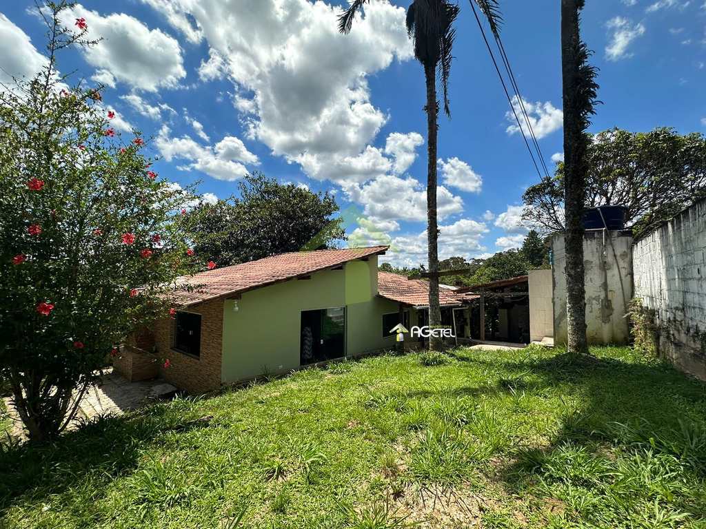 Chácara em Embu-Guaçu, no bairro Chácara Bonanza