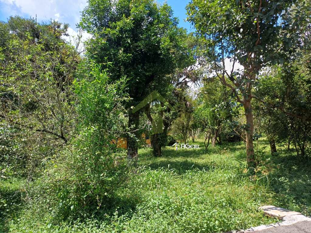 Chácara em Embu-Guaçu, no bairro Penteado