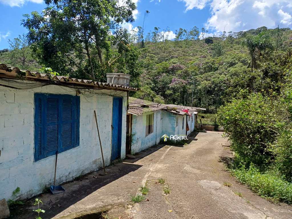 Chácara em Embu-Guaçu, no bairro Penteado