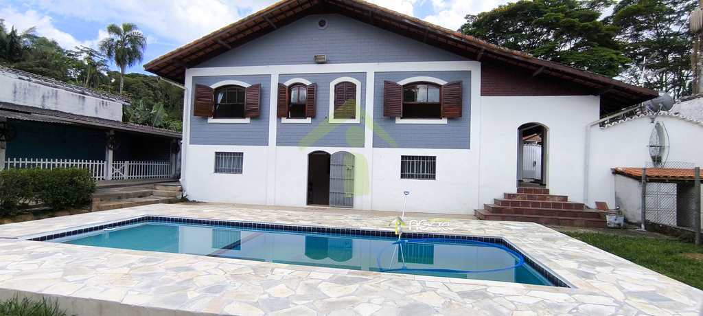 Chácara em Embu-Guaçu, no bairro Val Flor