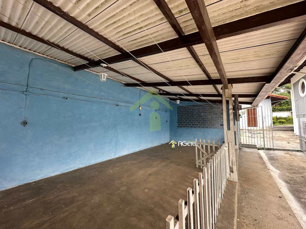 Chácara em Embu-Guaçu, no bairro Val Flor