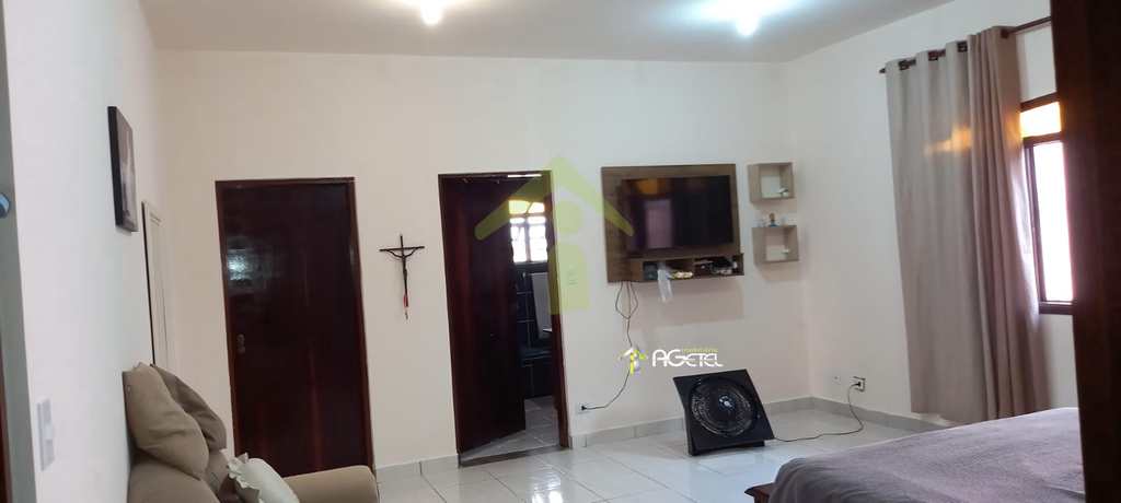 Chácara em Embu-Guaçu, no bairro Jardim Campo Alegre