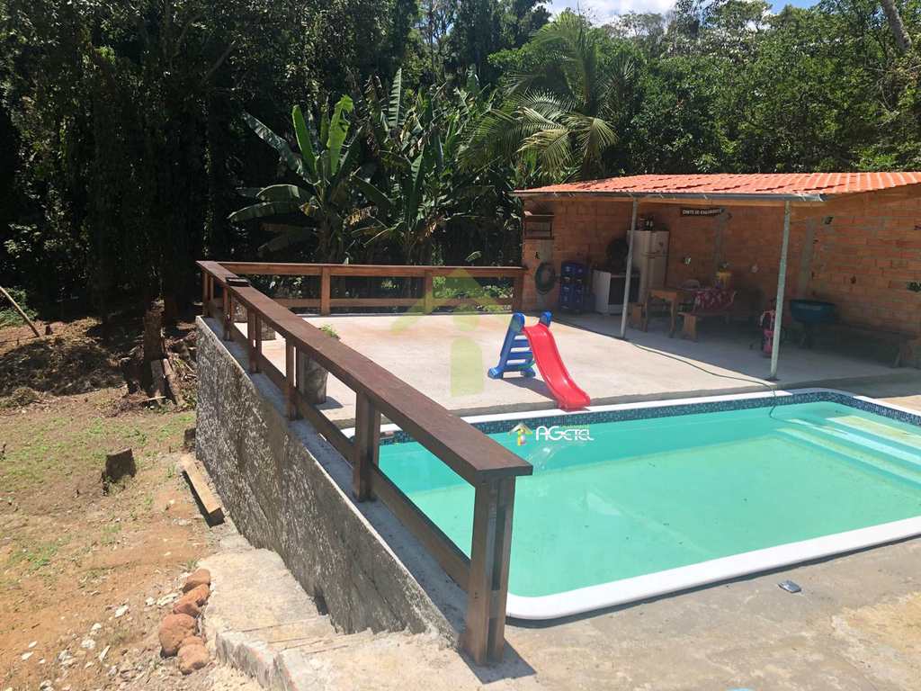 Casa de Condomínio em Embu-Guaçu, no bairro Morada Colibris