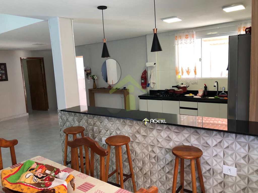 Casa de Condomínio em Embu-Guaçu, no bairro Morada Colibris