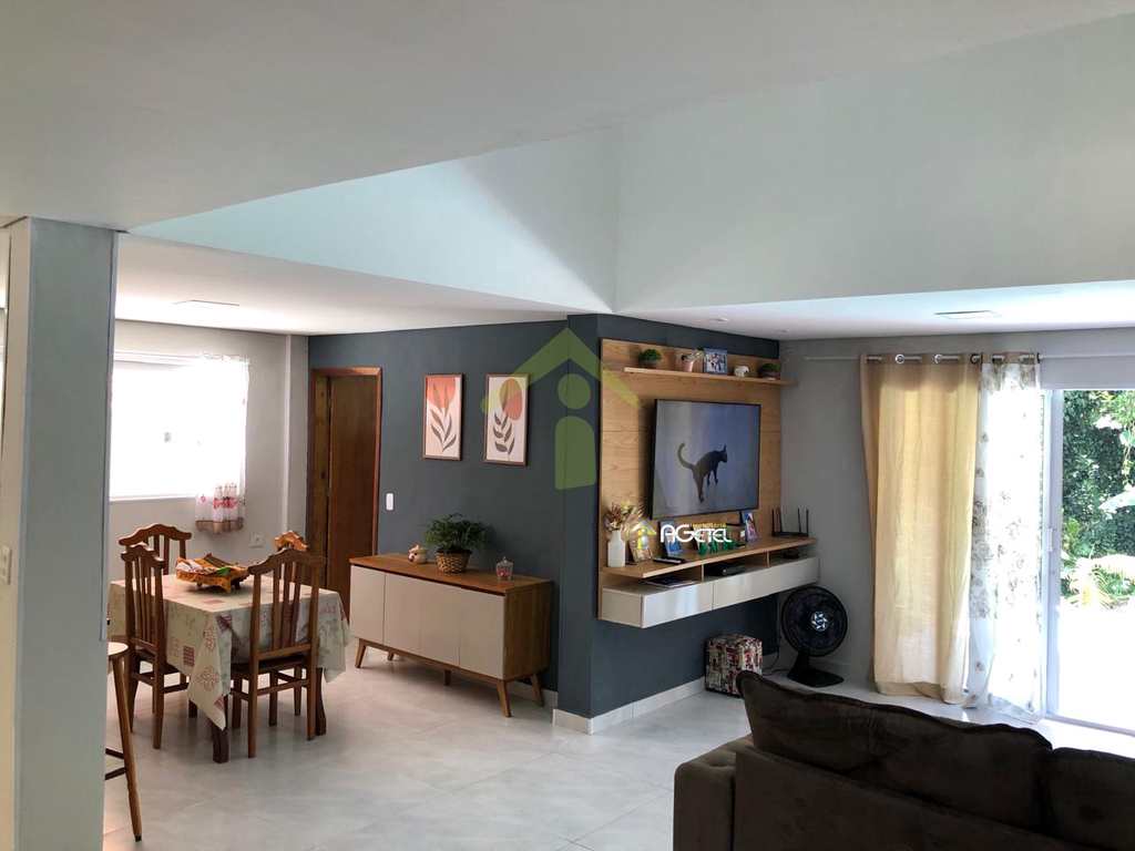 Casa de Condomínio em Embu-Guaçu, no bairro Morada Colibris
