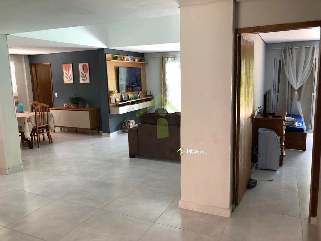 Casa de Condomínio em Embu-Guaçu, no bairro Morada Colibris