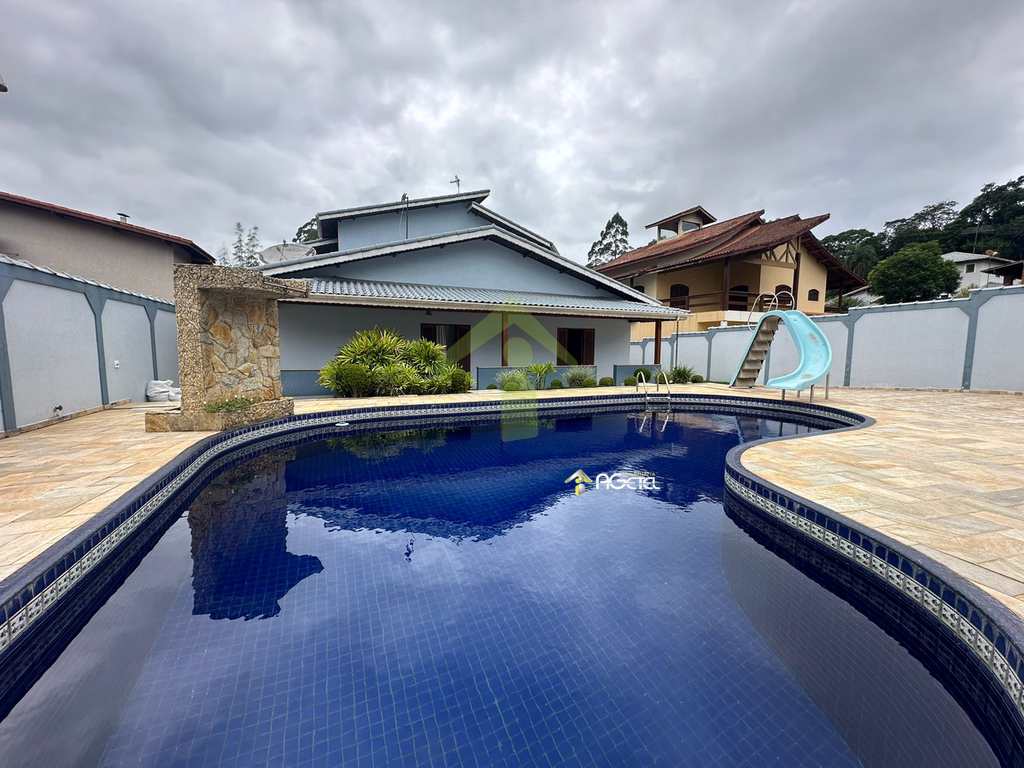 Sobrado de Condomínio em Embu-Guaçu, no bairro Fazenda da Ilha (Interlagos Sul)