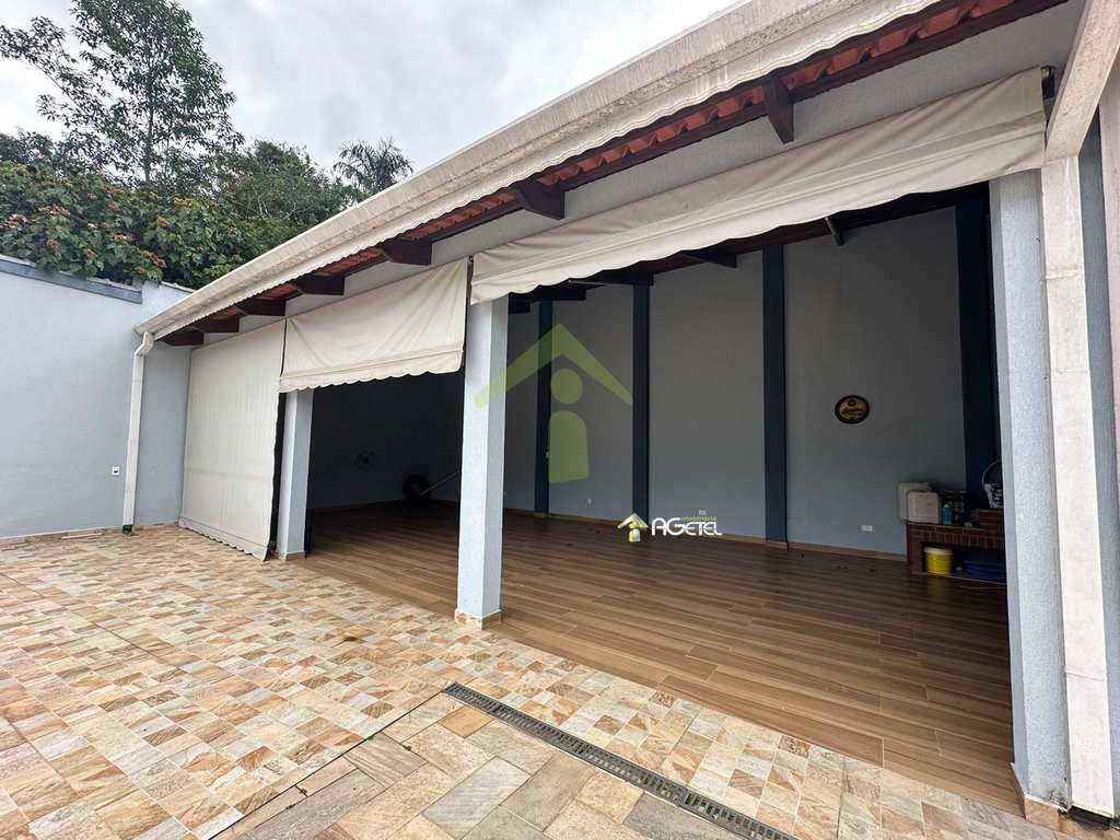 Sobrado de Condomínio em Embu-Guaçu, no bairro Fazenda da Ilha (Interlagos Sul)