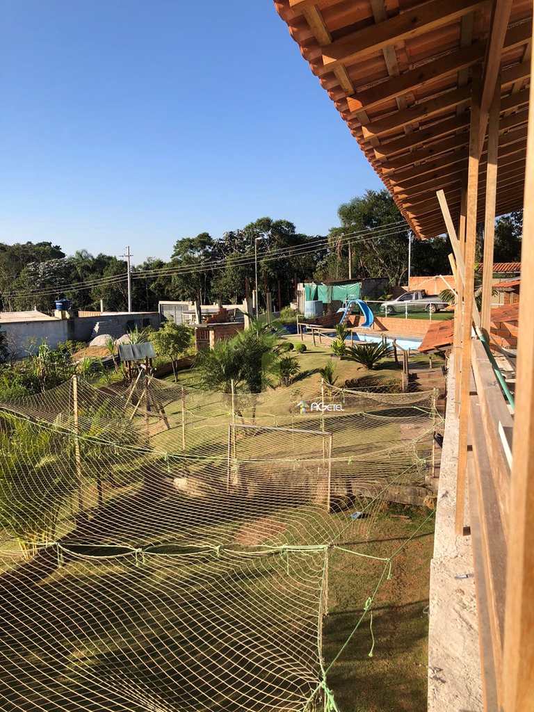 Chácara em Embu-Guaçu, no bairro Chácara Itararé