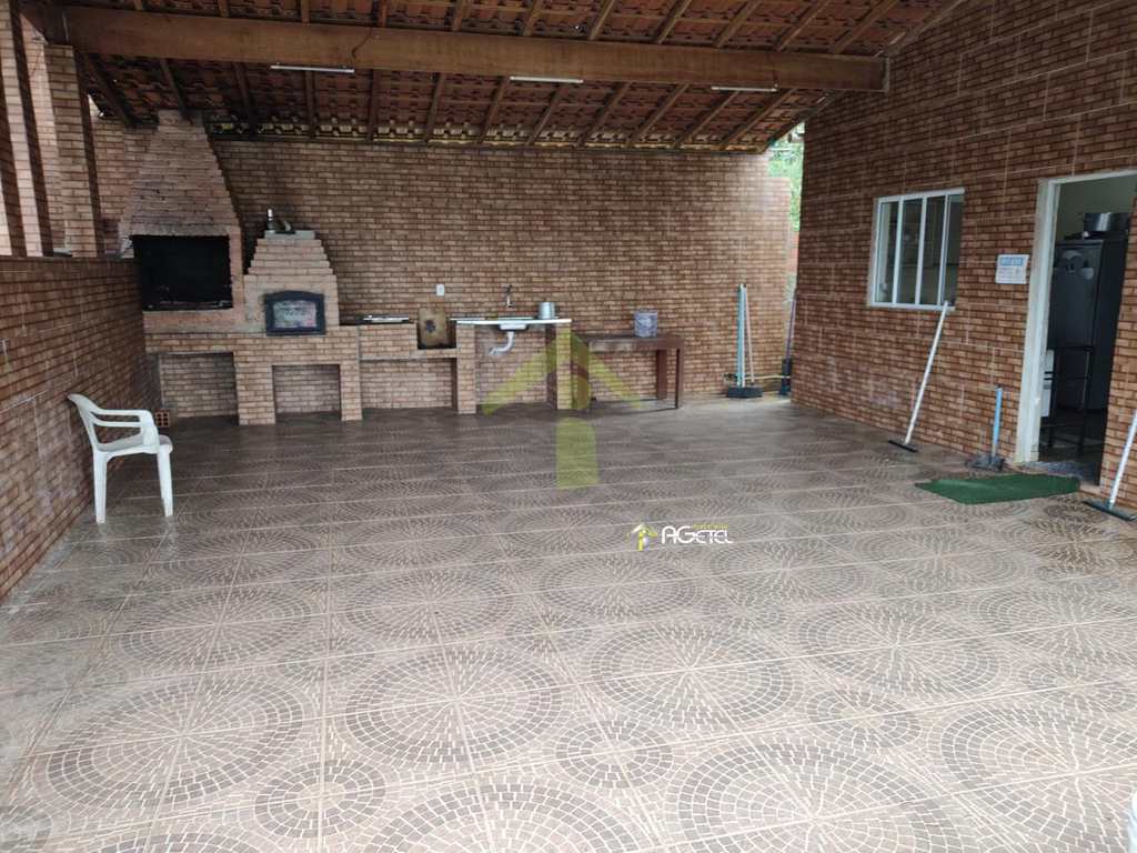Chácara em Embu-Guaçu, no bairro Chácara Itararé