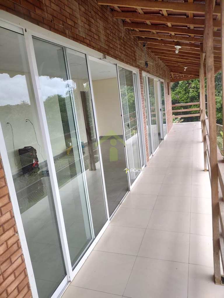 Chácara em Embu-Guaçu, no bairro Chácara Itararé