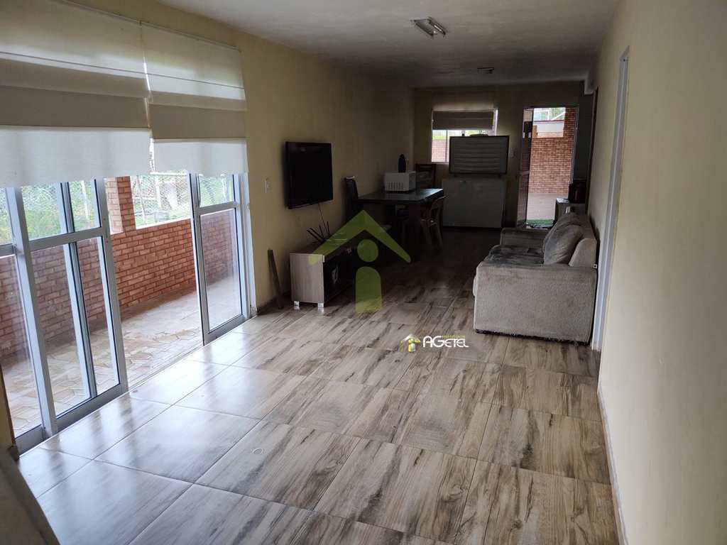 Chácara em Embu-Guaçu, no bairro Chácara Itararé