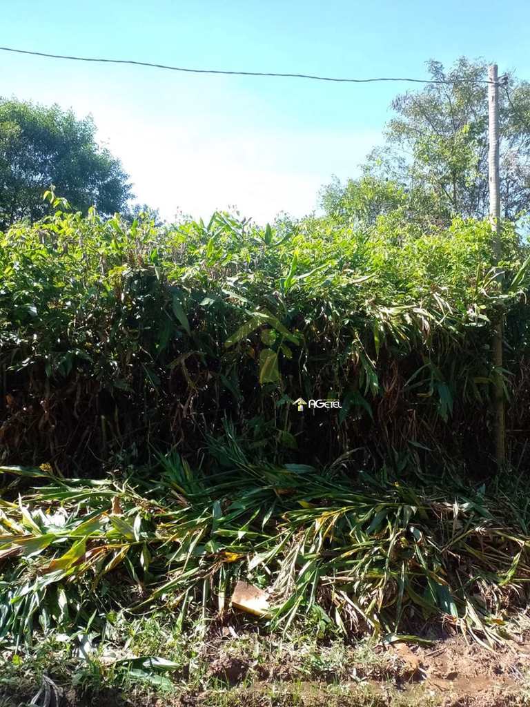 Terreno em Embu-Guaçu, no bairro Chácara Havai