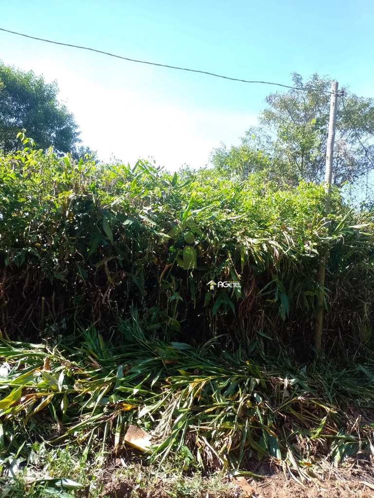 Terreno em Embu-Guaçu, no bairro Chácara Havai