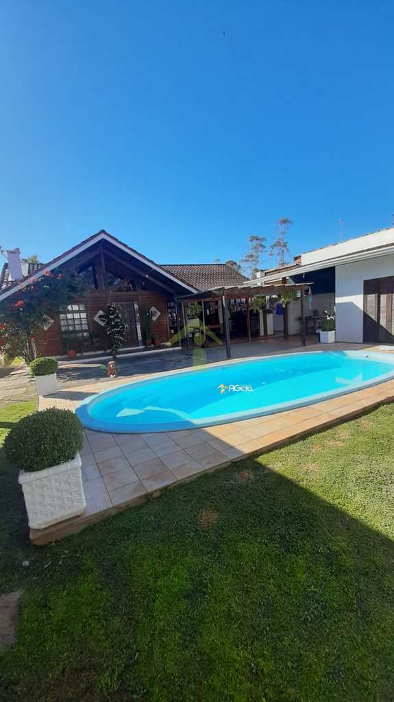 Casa de Condomínio em Embu-Guaçu, no bairro Fazenda da Ilha (Interlagos Sul)