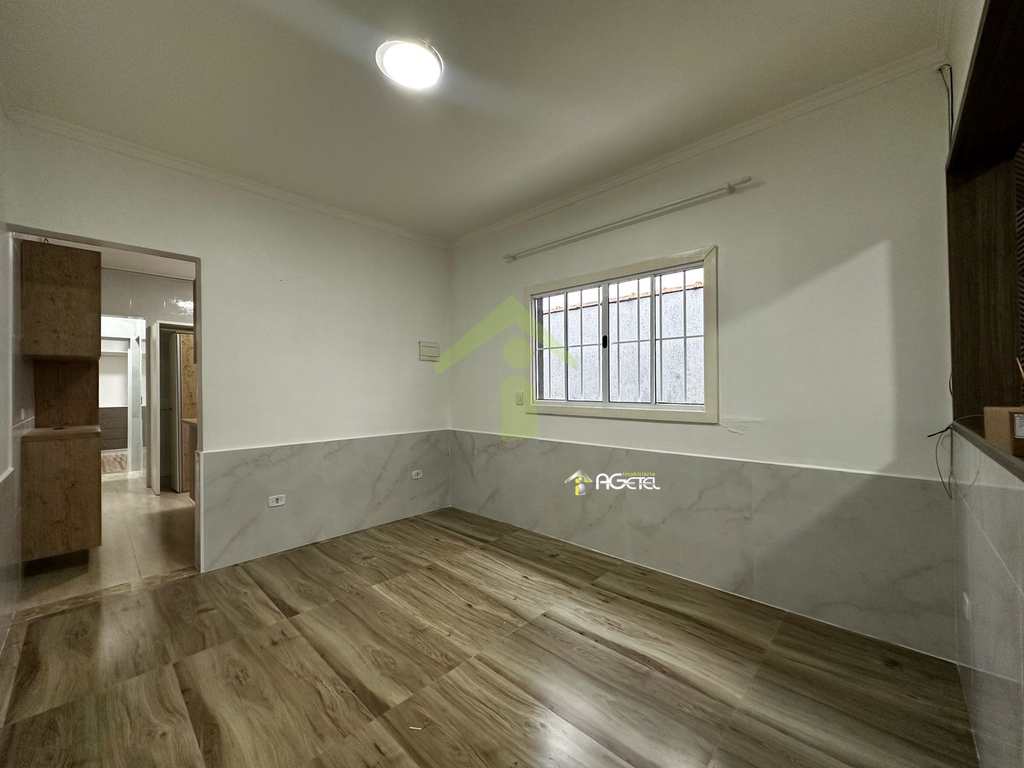 Casa em Embu-Guaçu, no bairro Chácara São José