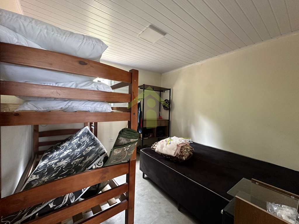 Sítio em Embu-Guaçu, no bairro Belvedere