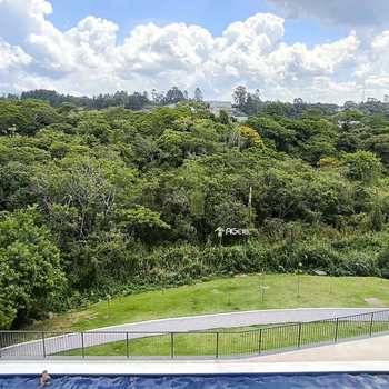 Apartamento em Embu-Guaçu, bairro Centro