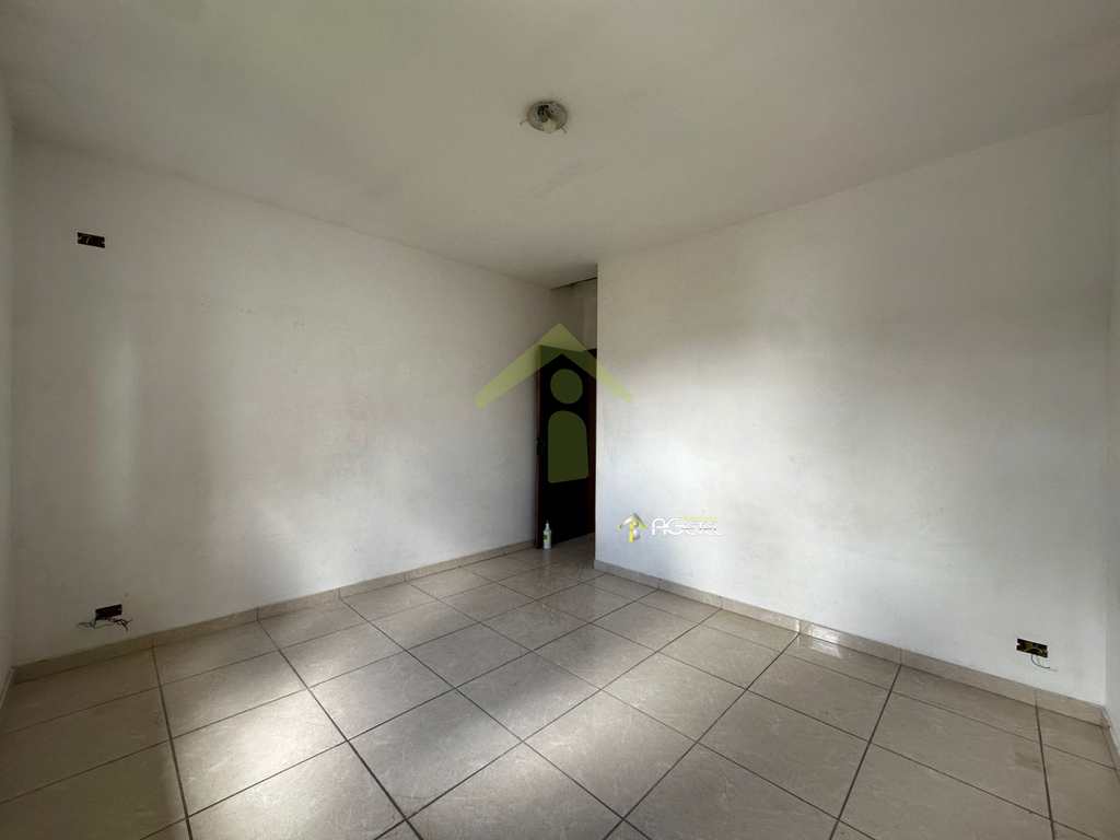Casa em Embu-Guaçu, no bairro Jardim Emília
