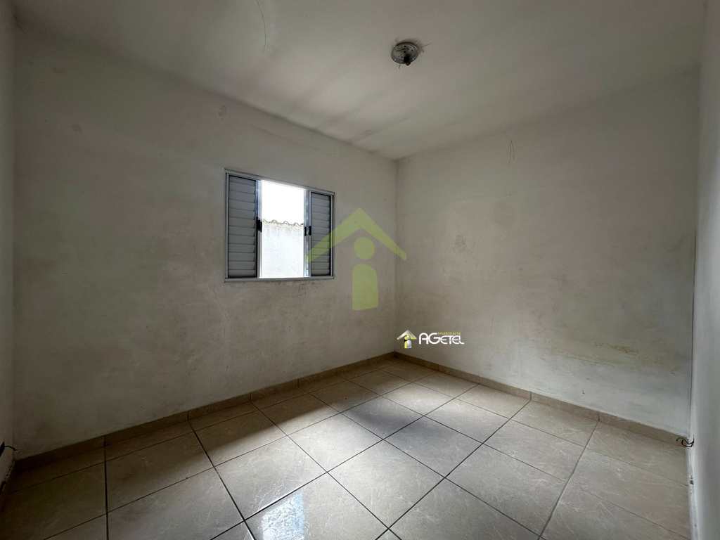Casa em Embu-Guaçu, no bairro Jardim Emília