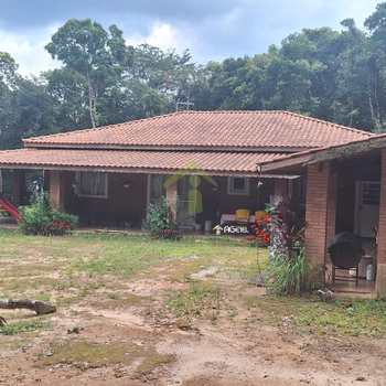 Chácara em Condomínio em Embu-Guaçu, bairro Vale das Fontes