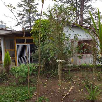 Casa em Embu-Guaçu, bairro Santa Isabel