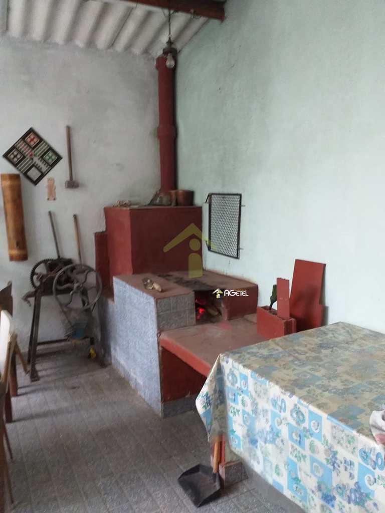 Chácara em Embu-Guaçu, no bairro Santa Isabel