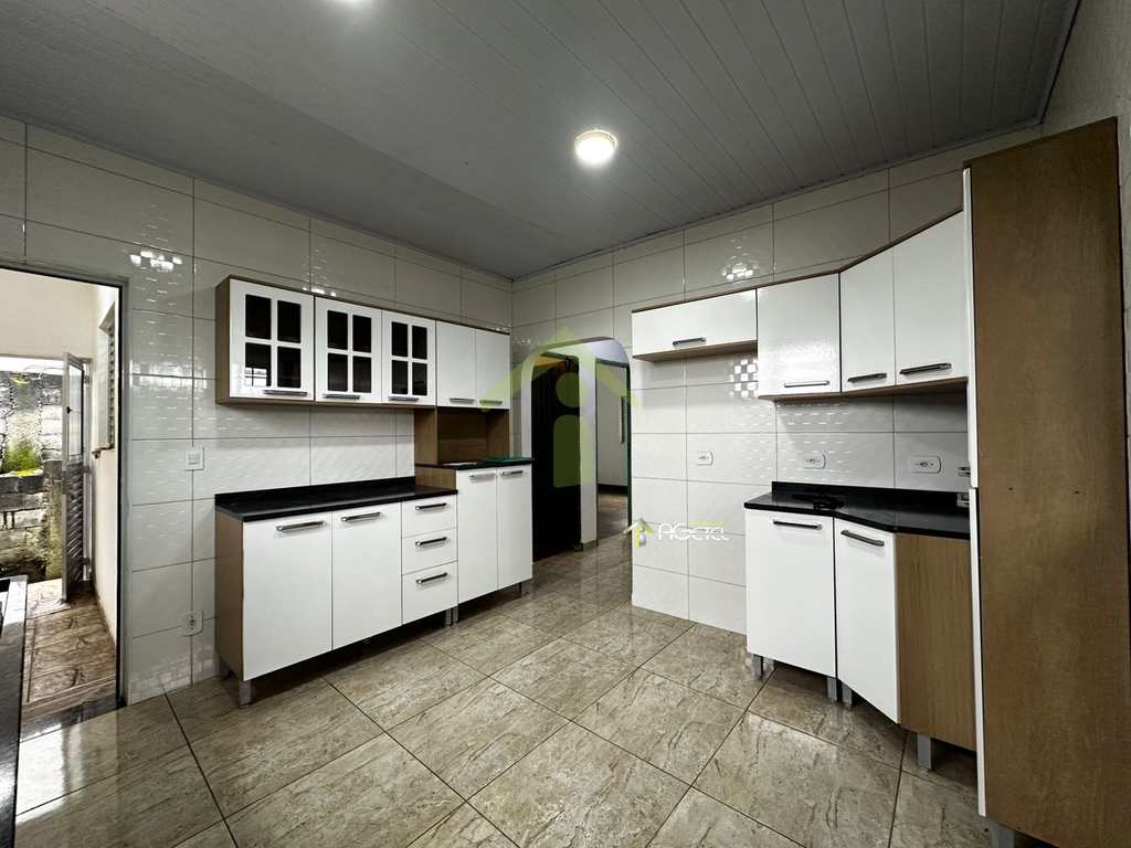 Casa em Embu-Guaçu, no bairro Jardim Emília